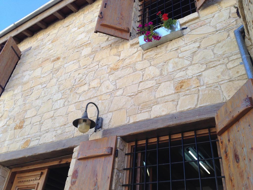 Lofou Traditional Stone House Exterior foto