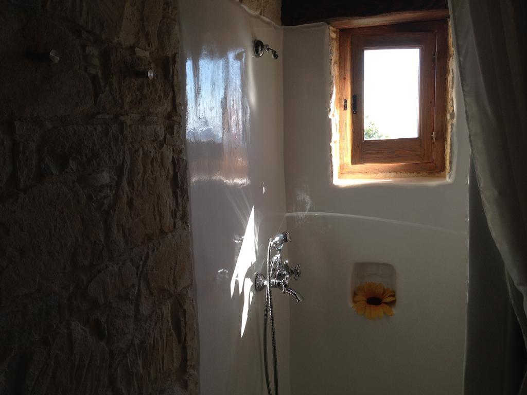 Lofou Traditional Stone House Exterior foto