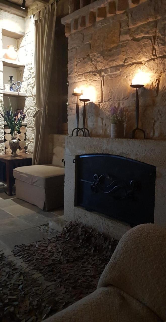 Lofou Traditional Stone House Exterior foto